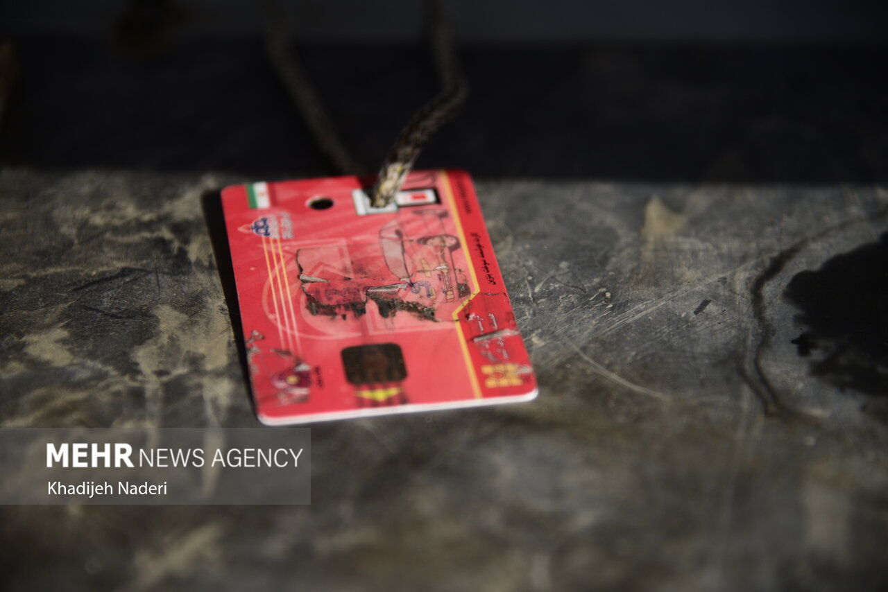 تصویر مربوط به سوخت‌گیری در پمپ بنزین